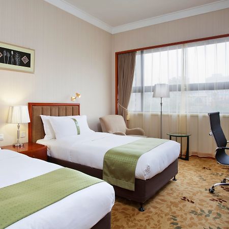 Holiday Inn Zhengzhou Zhongzhou By Ihg Room photo