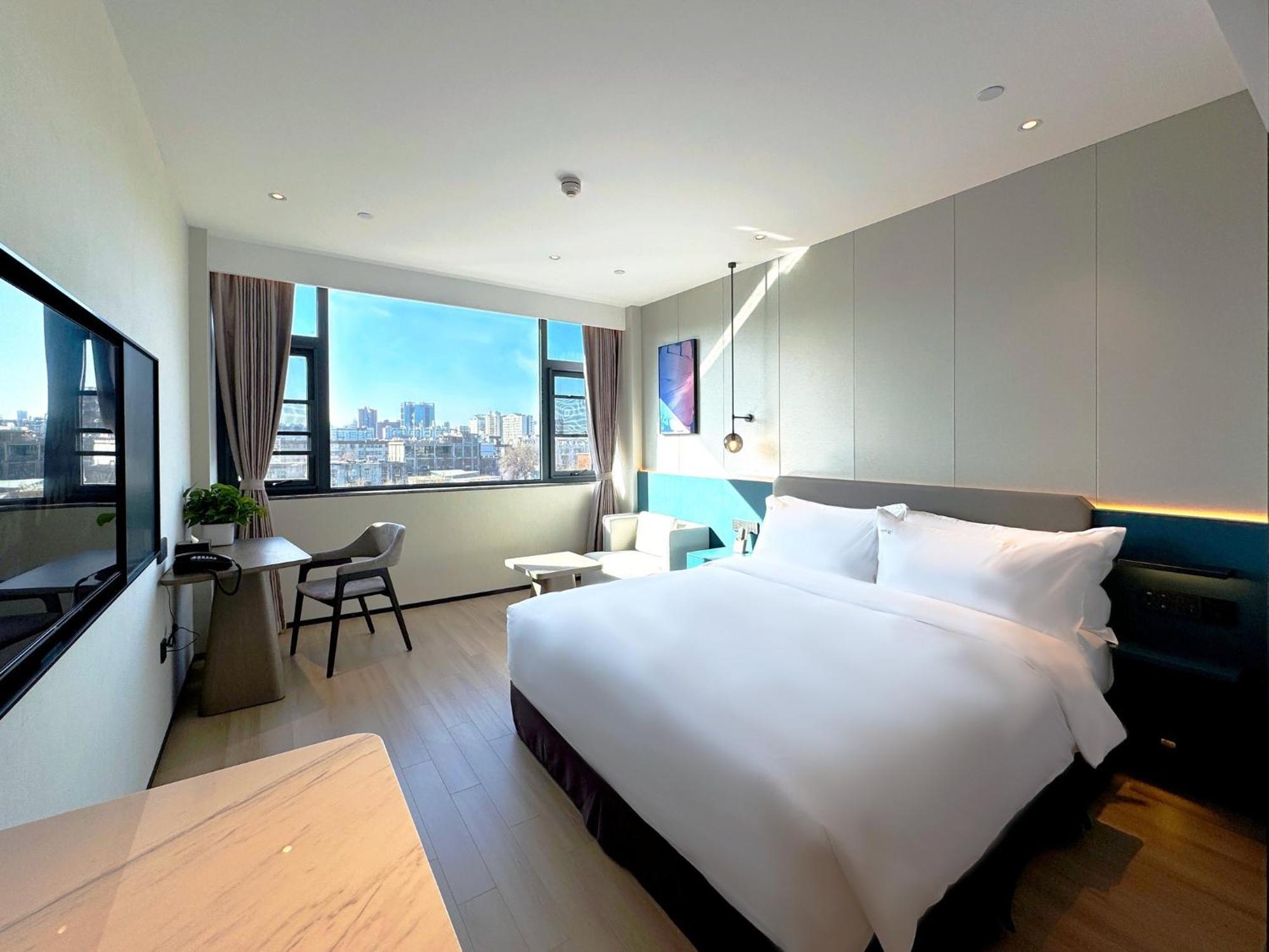 Holiday Inn Zhengzhou Zhongzhou By Ihg Exterior photo